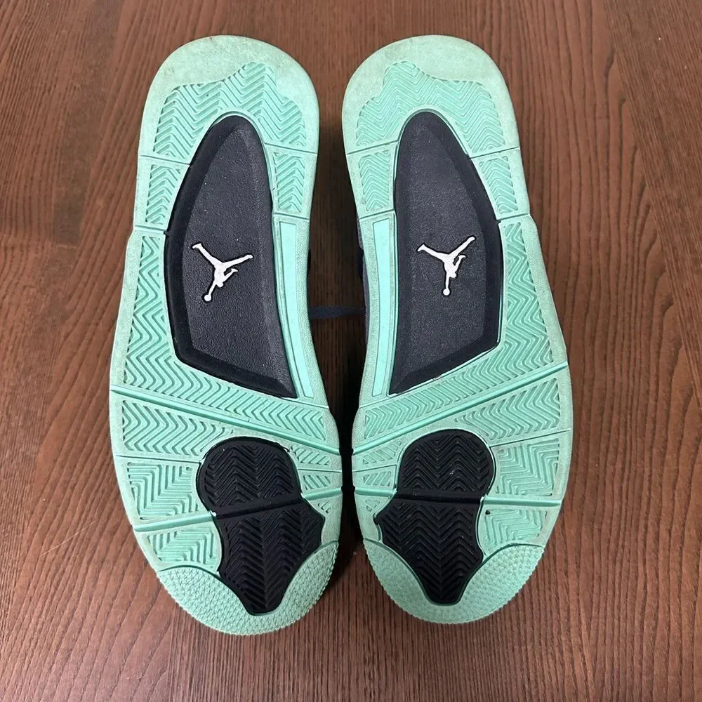 Jordan green glow size 10.5